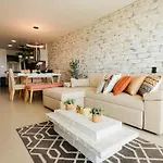 Cloud9 - Modern Apartment With Ocean View - The Daiquiri