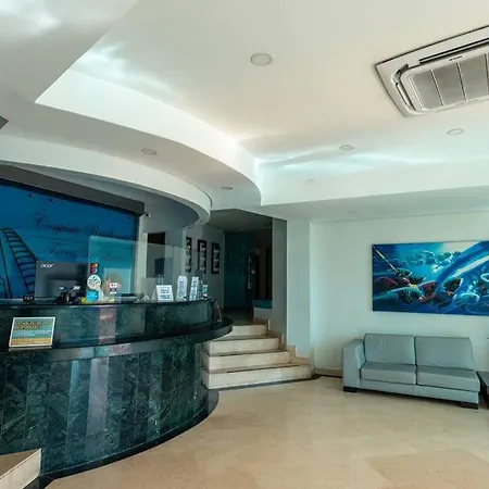 Cloud9 - Modern With Ocean View - The Daiquiri Apartment